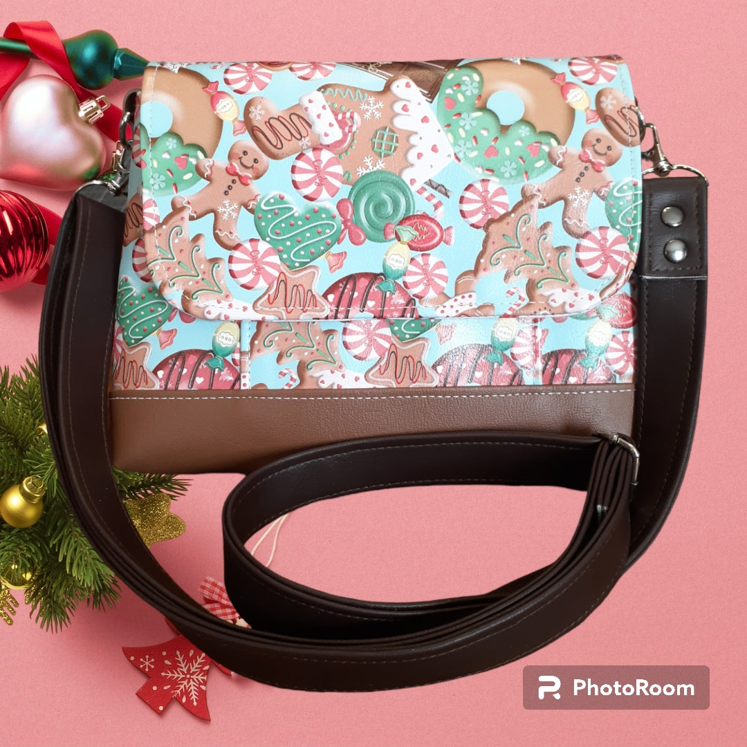 Iris Crossbody - Gingerbread Cookie Purse