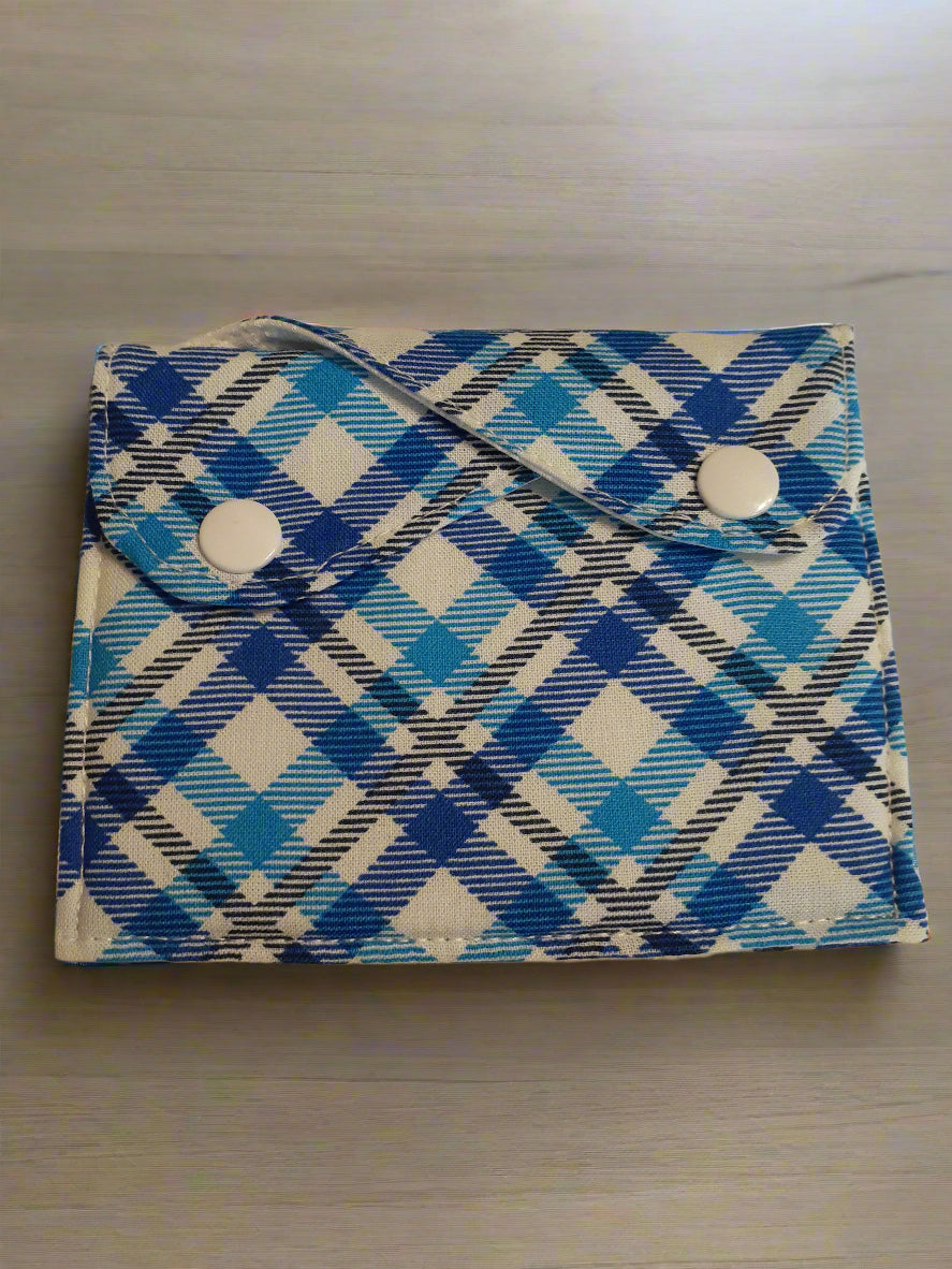 Double Snap Card Holder