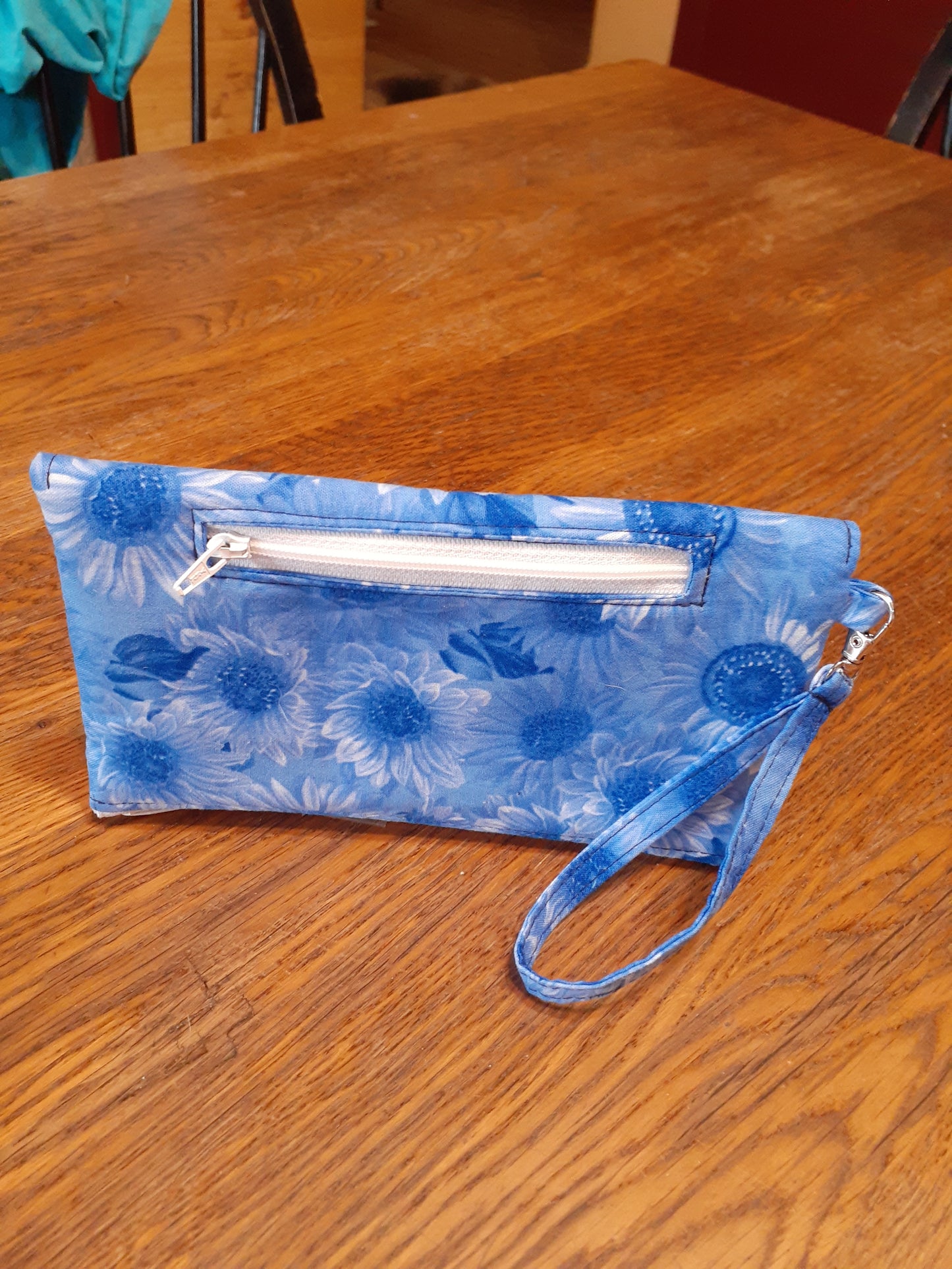 Phone wallet